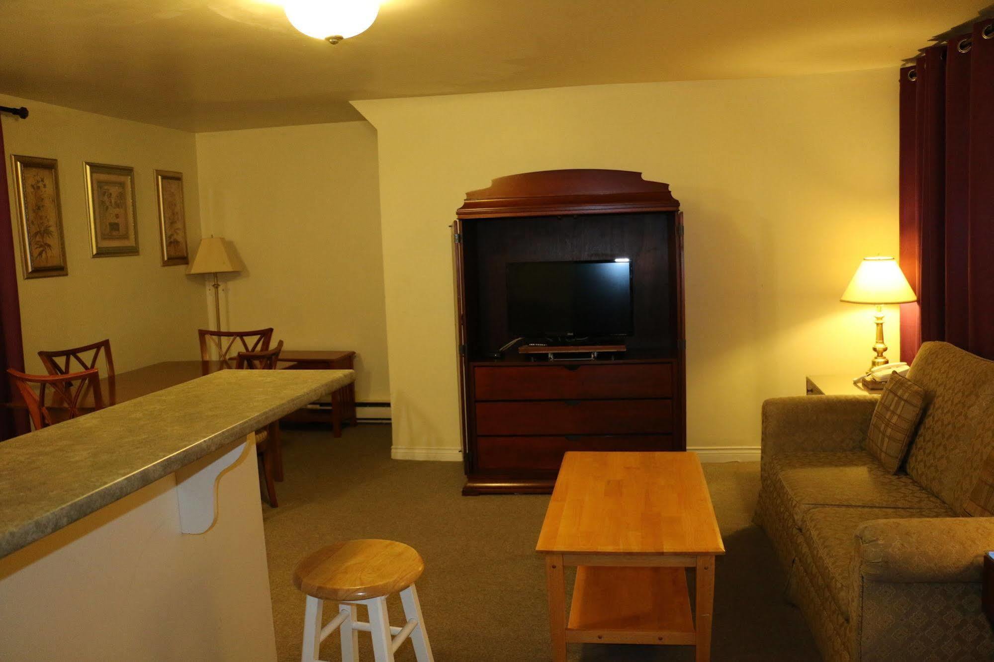 Midtown Motel & Suites Moncton Esterno foto