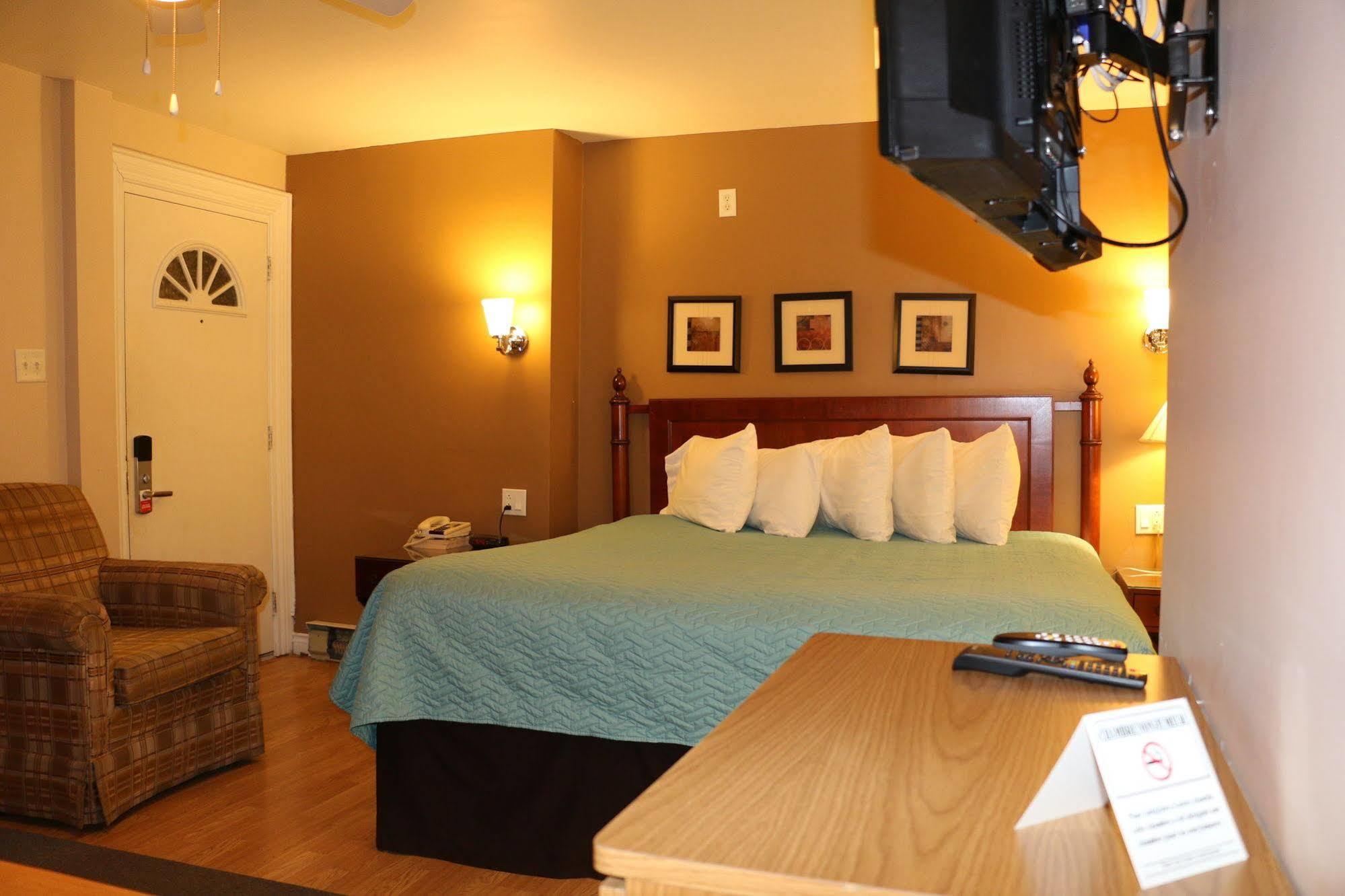Midtown Motel & Suites Moncton Esterno foto