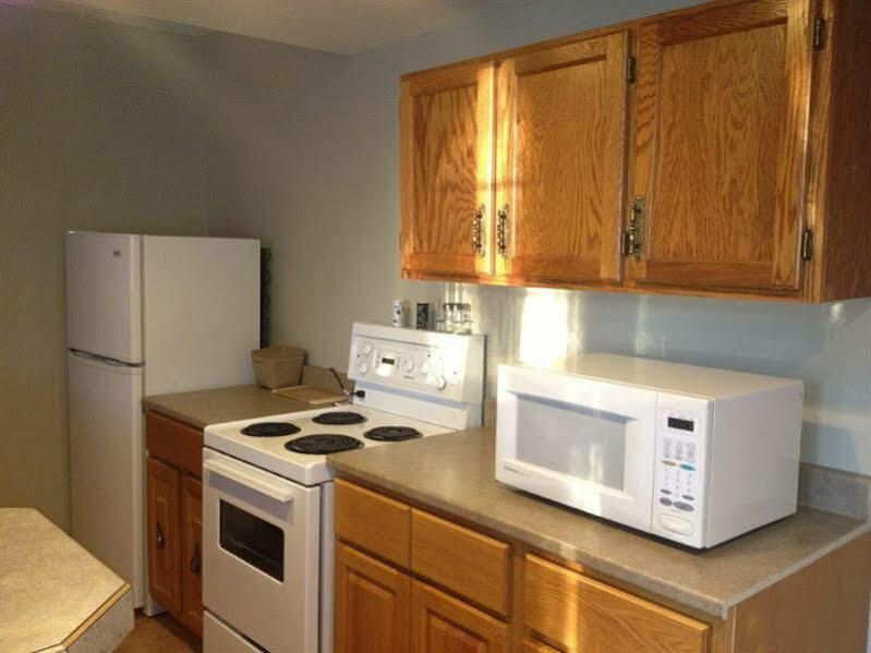 Midtown Motel & Suites Moncton Esterno foto