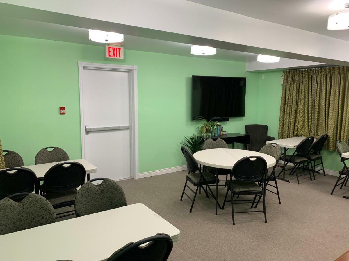 Midtown Motel & Suites Moncton Esterno foto